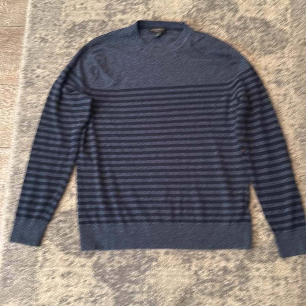 Banana Republic light sweater